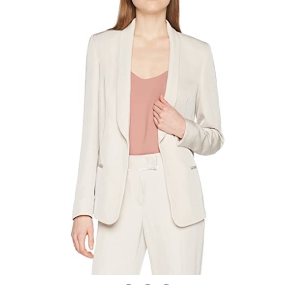 Escada Jackets & Blazers - Escada Blazer